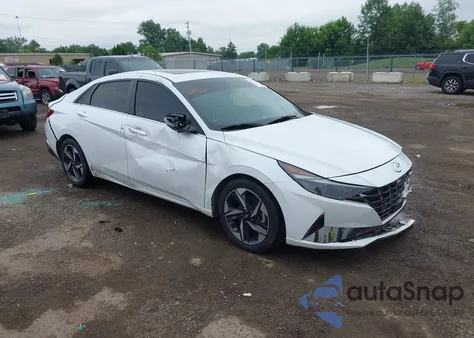 2021 Hyundai Elantra Sel z USA, uszkodzony, nr VIN 5NPLN4AG2MH017506